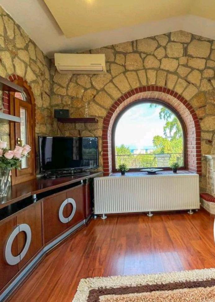 Villa George Áfitosz Kültér fotó